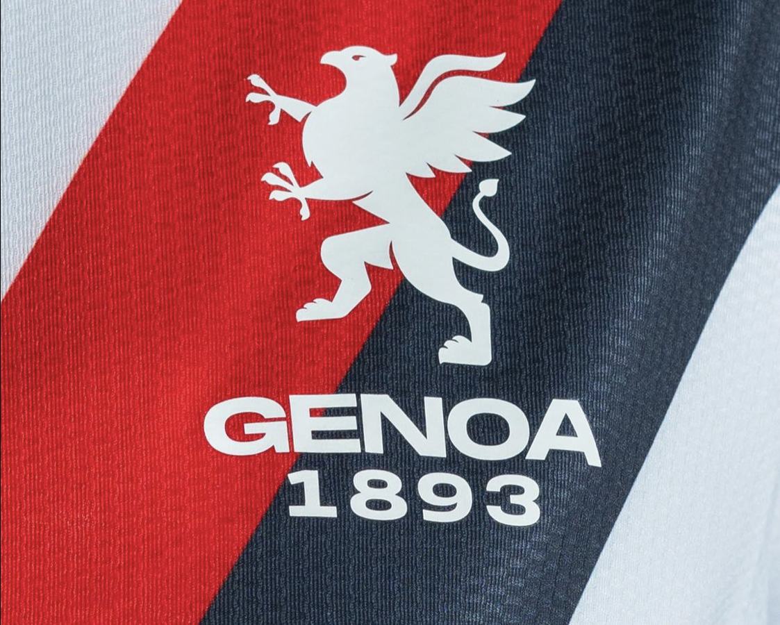 Genoa, la seconda maglia è un’esaltazione estetica del gusto e della storia